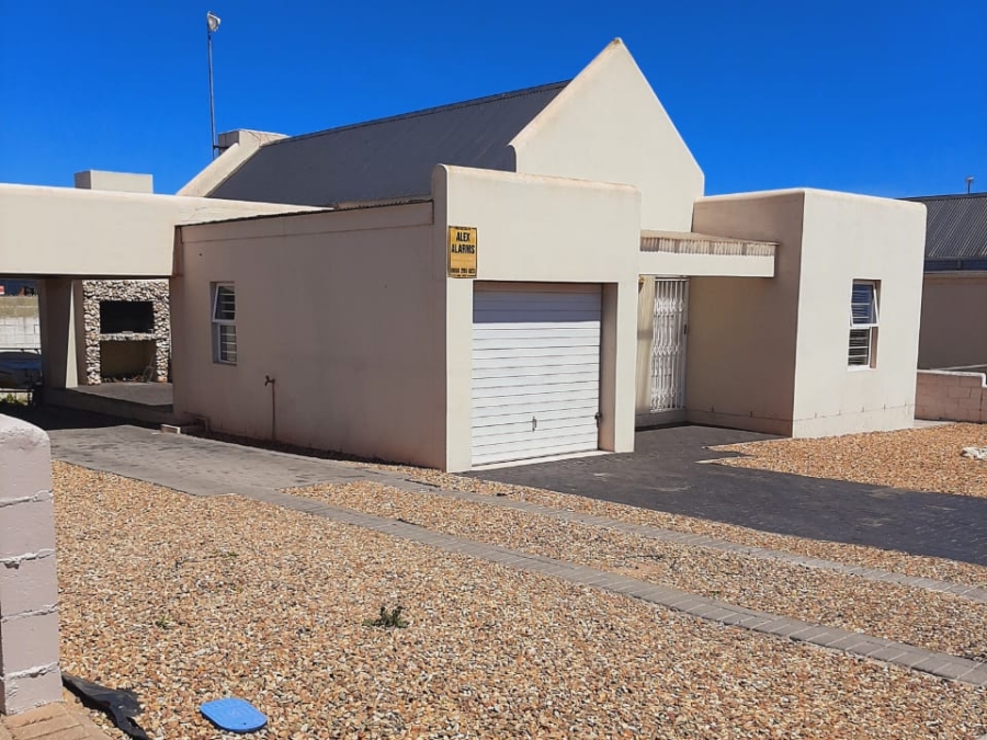 3 Bedroom Property for Sale in Vredenburg Western Cape